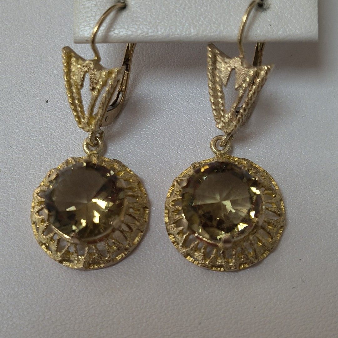 K1 4,90 GRMS 8 K ESPECIFICACIONES COMPLEMENTARIAS VENDIBLE ARETES C PDR CLR (SEMINUEVO)