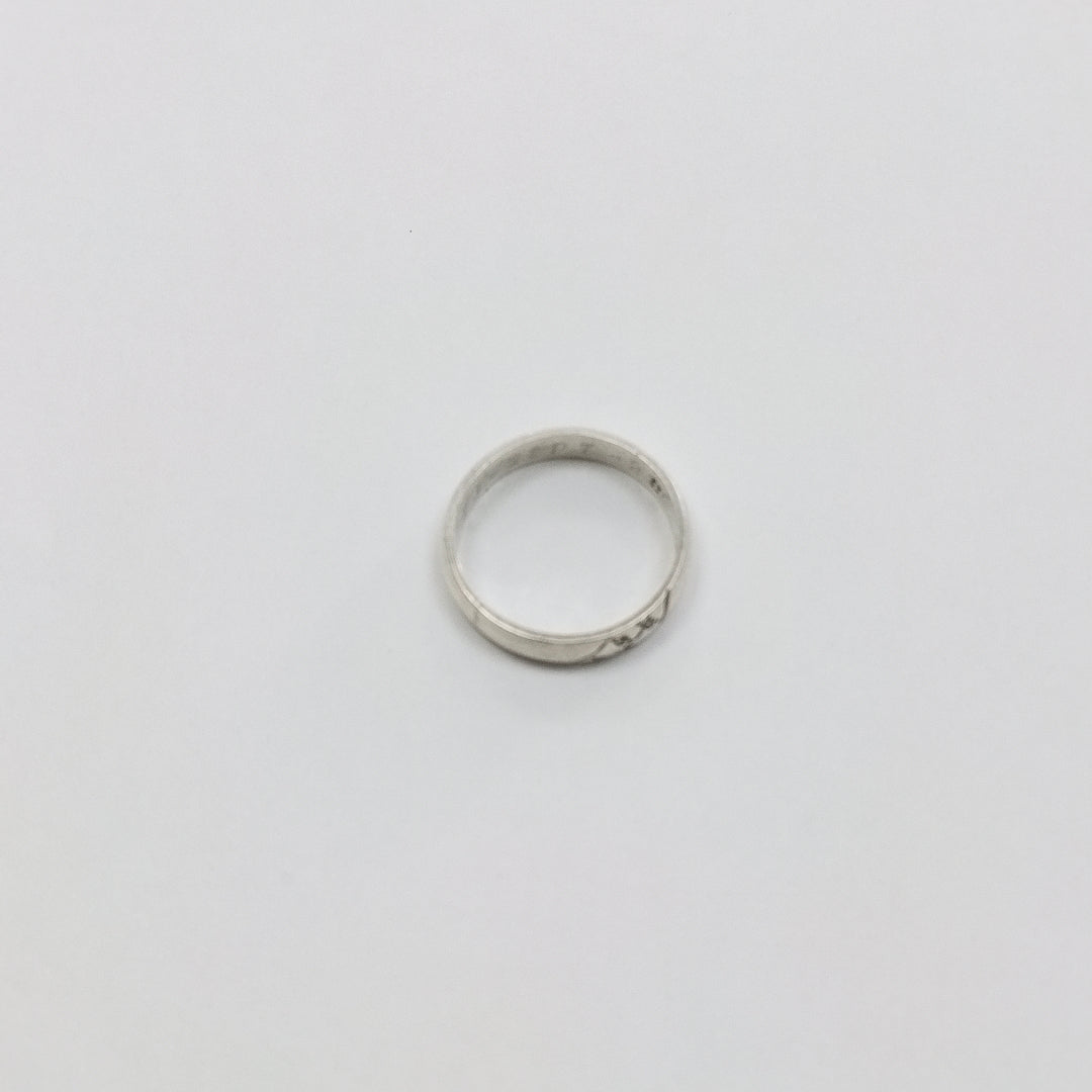 ARGOLLA PLATA 4.7 GRMS (SEMINUEVO)