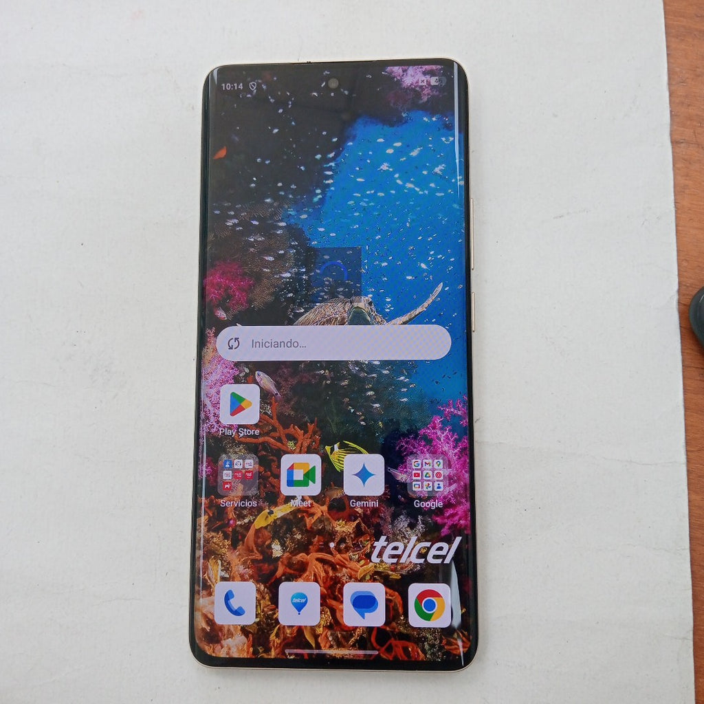CELULAR REALME 14 PRO 5G RMX5056 (2025) 256 GB 8 GB RAM (SEMINUEVO)