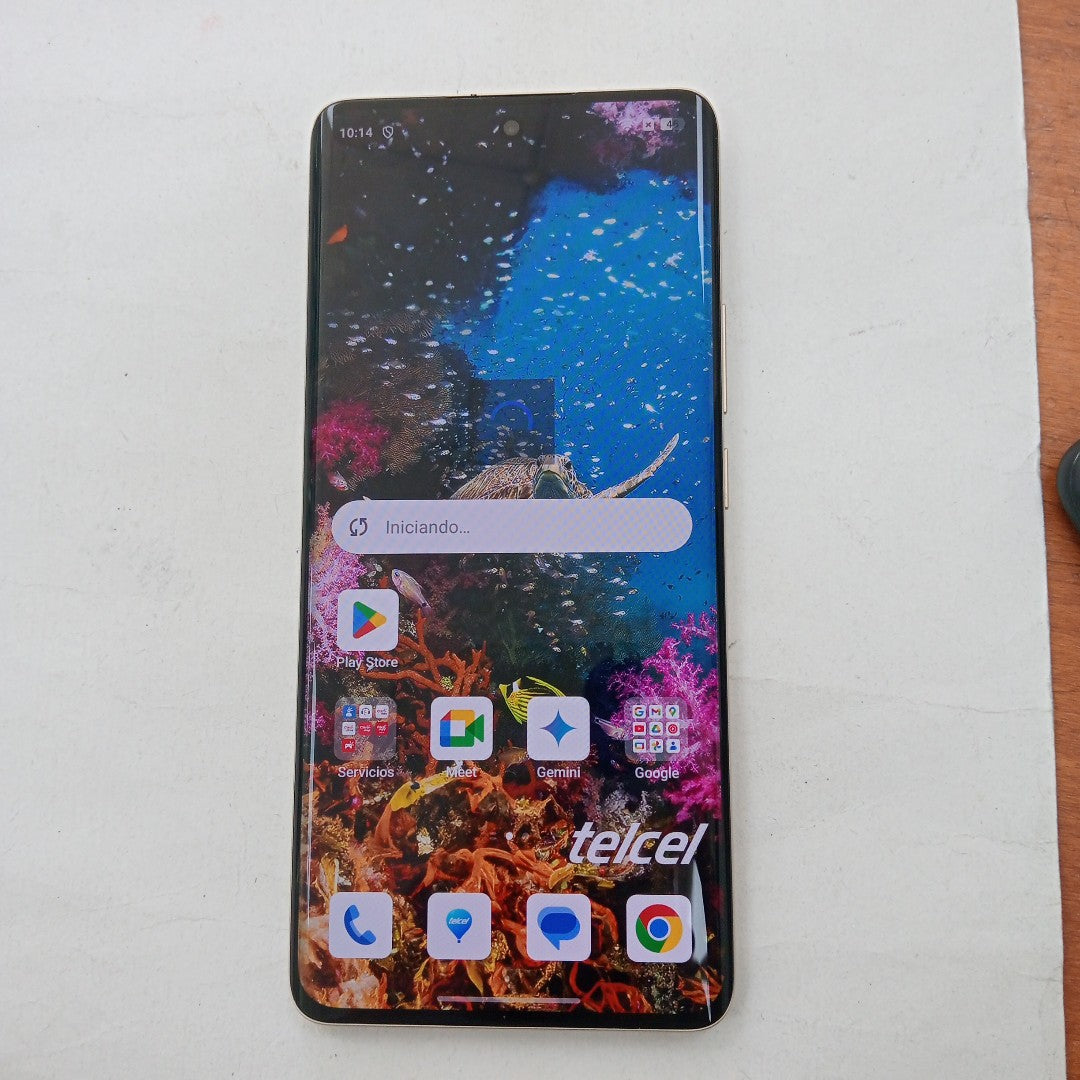 CELULAR REALME 14 PRO 5G RMX5056 (2025) 256 GB 8 GB RAM (SEMINUEVO)