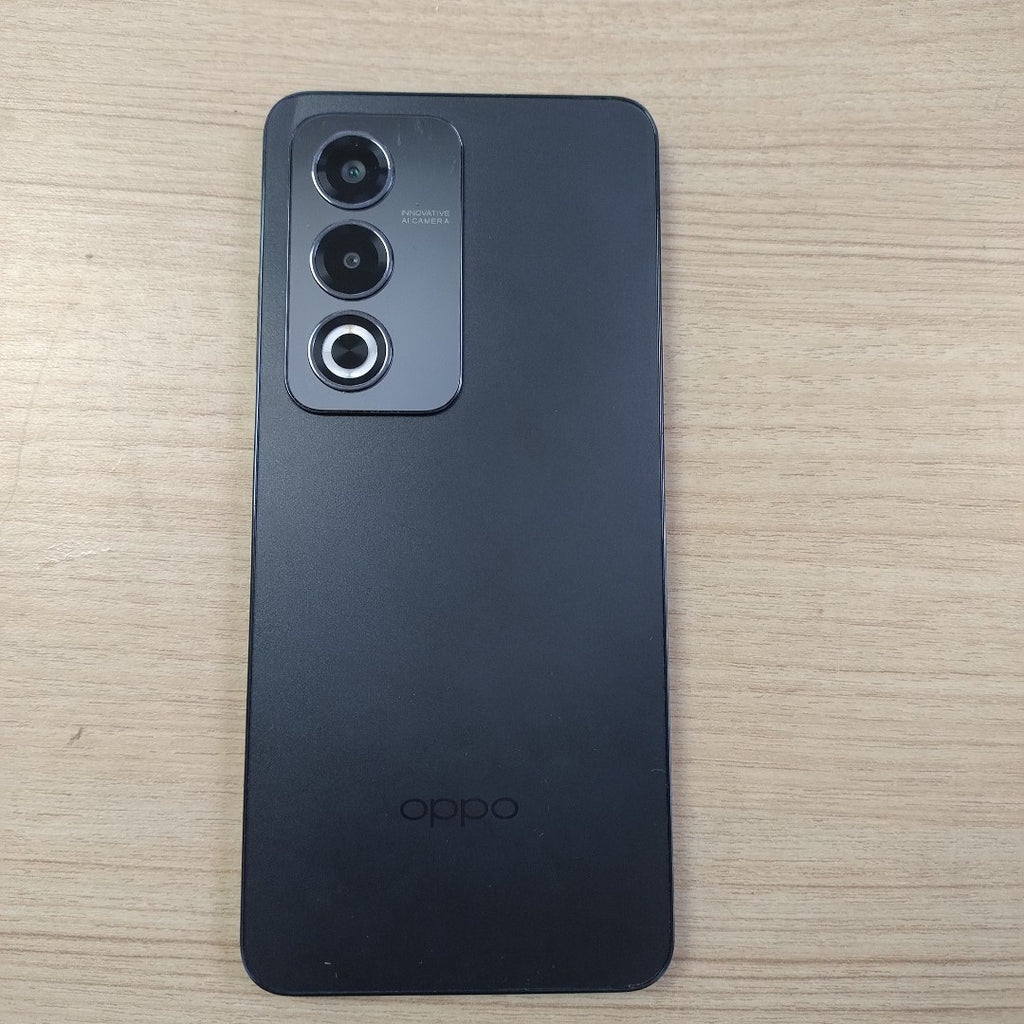 CELULAR OPPO  A80 5G CPH2639 (2024) 256 GB 8 GB RAM (SEMINUEVO)