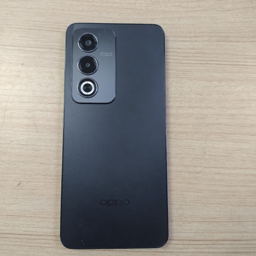 CELULAR OPPO  A80 5G CPH2639 (2024) 256 GB 8 GB RAM (SEMINUEVO)