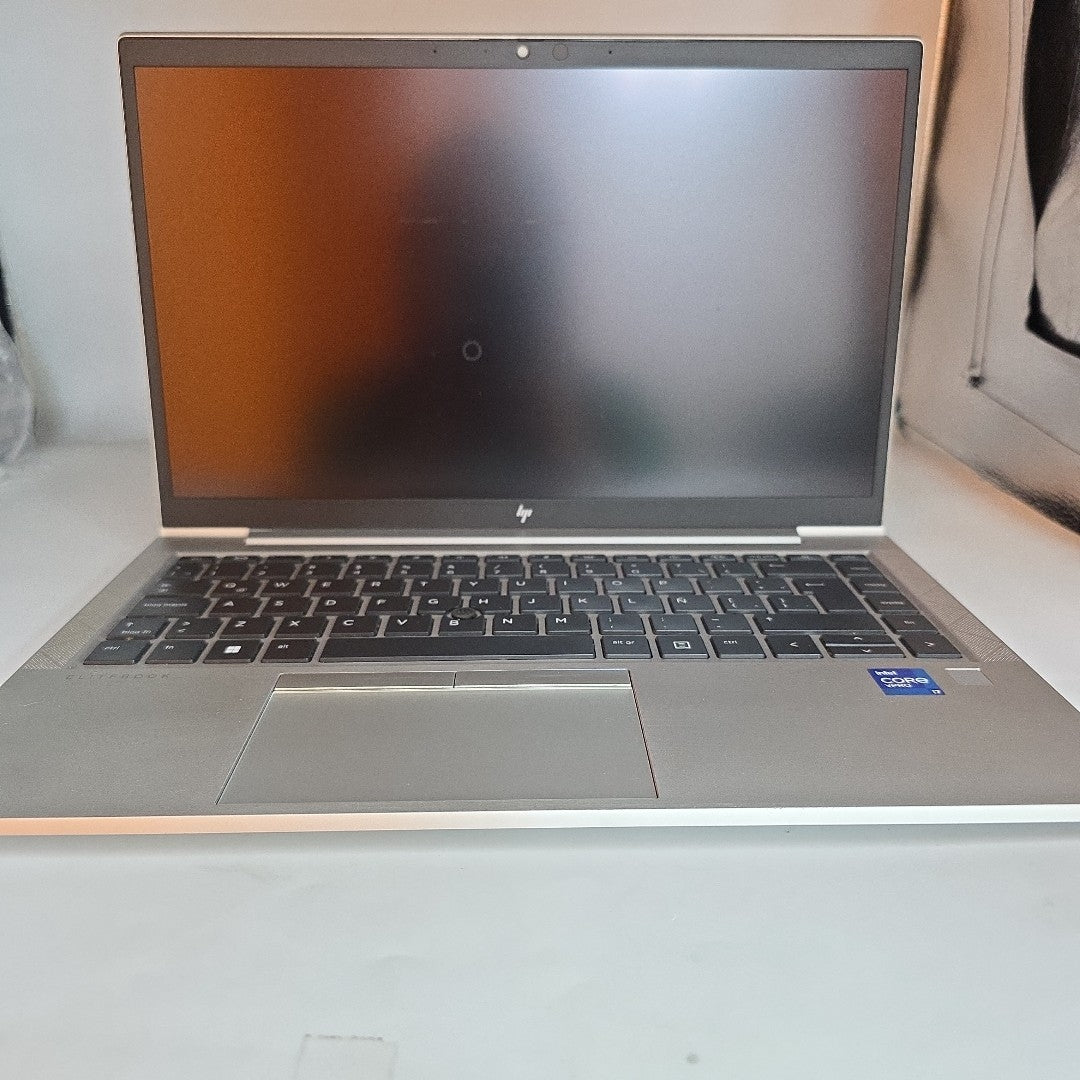 LAPTOP HP ELITEBOOK 840 G8 (2023) 256 GB SSD 16 GB RAM