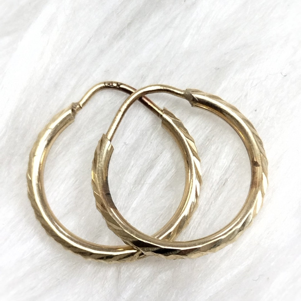 ARRACADAS PAR ORO 14 K 0.9 GRMS (SEMINUEVO)