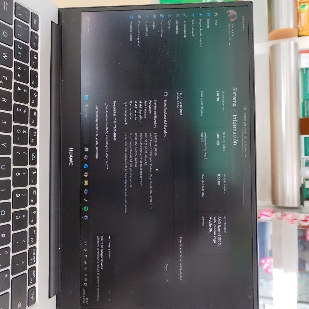 LAPTOP HUAWEI MATEBOOK D14 NBL-WAQ9R (2022) 512 GB SSD 8 GB RAM (SEMINUEVO)