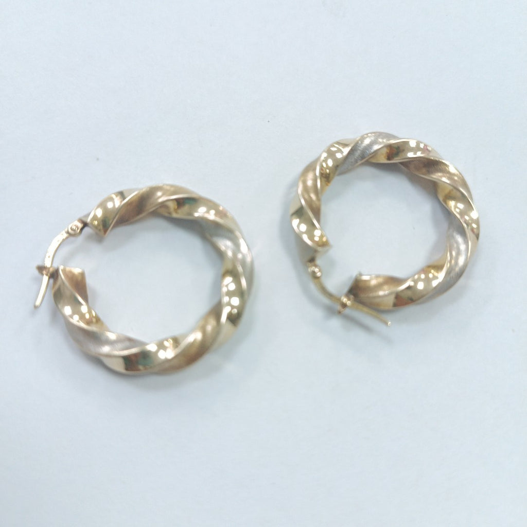 ARETES PAR ORO, ORO COMBINADO 10 K 4.5 GRMS (SEMINUEVO)