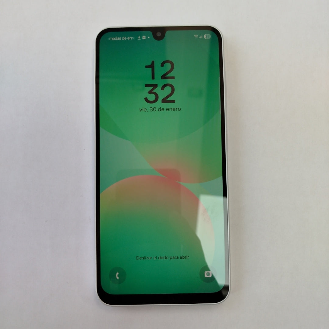 CELULAR SAMSUNG GALAXY A26 5G SM-A266M (2025) 128 GB 6 GB RAM (SEMINUEVO)