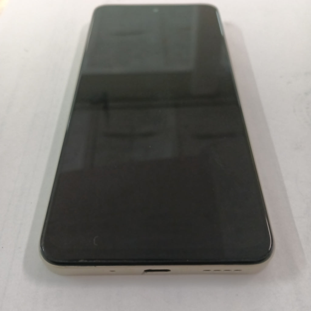 CELULAR REALME C75 RMX3941 (2025) 256 GB 8 GB RAM (SEMINUEVO)