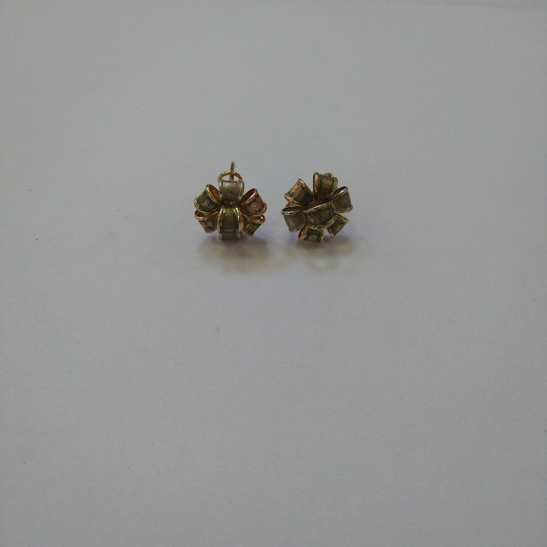 ARETES PAR ORO COMBINADO 10 K 3.2 GRMS (SEMINUEVO)