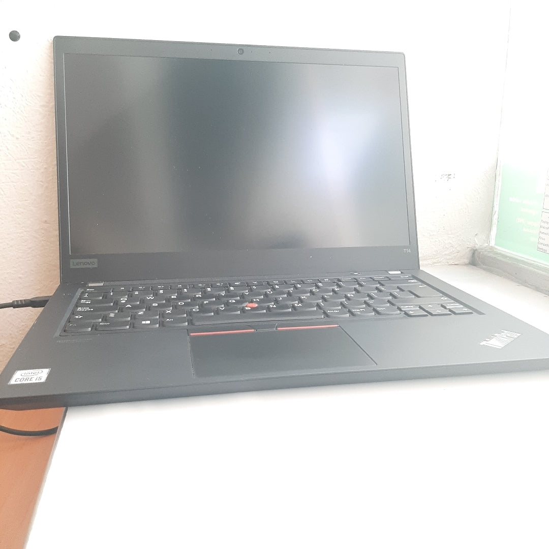 LAPTOP LENOVO THINKPAD T14 GEN 1 (2022) 512 GB SSD 8 GB RAM (SEMINUEVO)