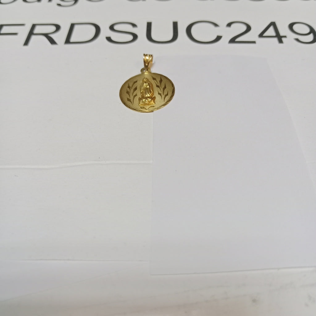 MEDALLA RELIGIOSA ORO 10 K 2.1 GRMS (SEMINUEVO)