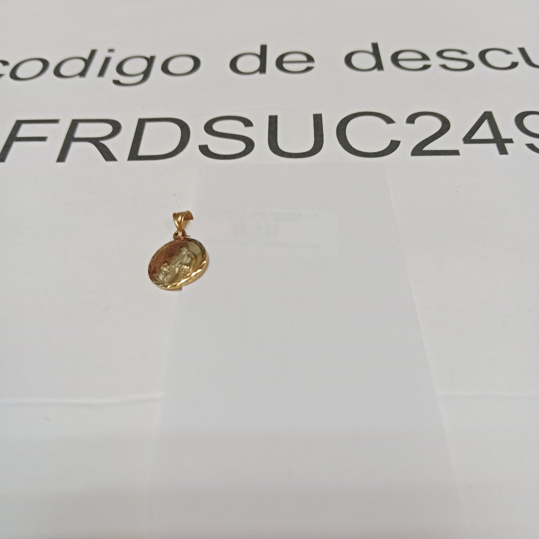 MEDALLA RELIGIOSA ORO 8 K 1.2 GRMS (SEMINUEVO)