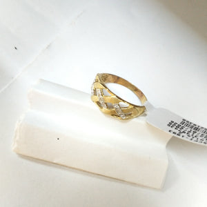 K1 2,10 GRMS 10 K ESPECIFICACIONES COMPLEMENTARIAS ANILLITO FORMA EN X CON SINTÉ (SEMINUEVO)