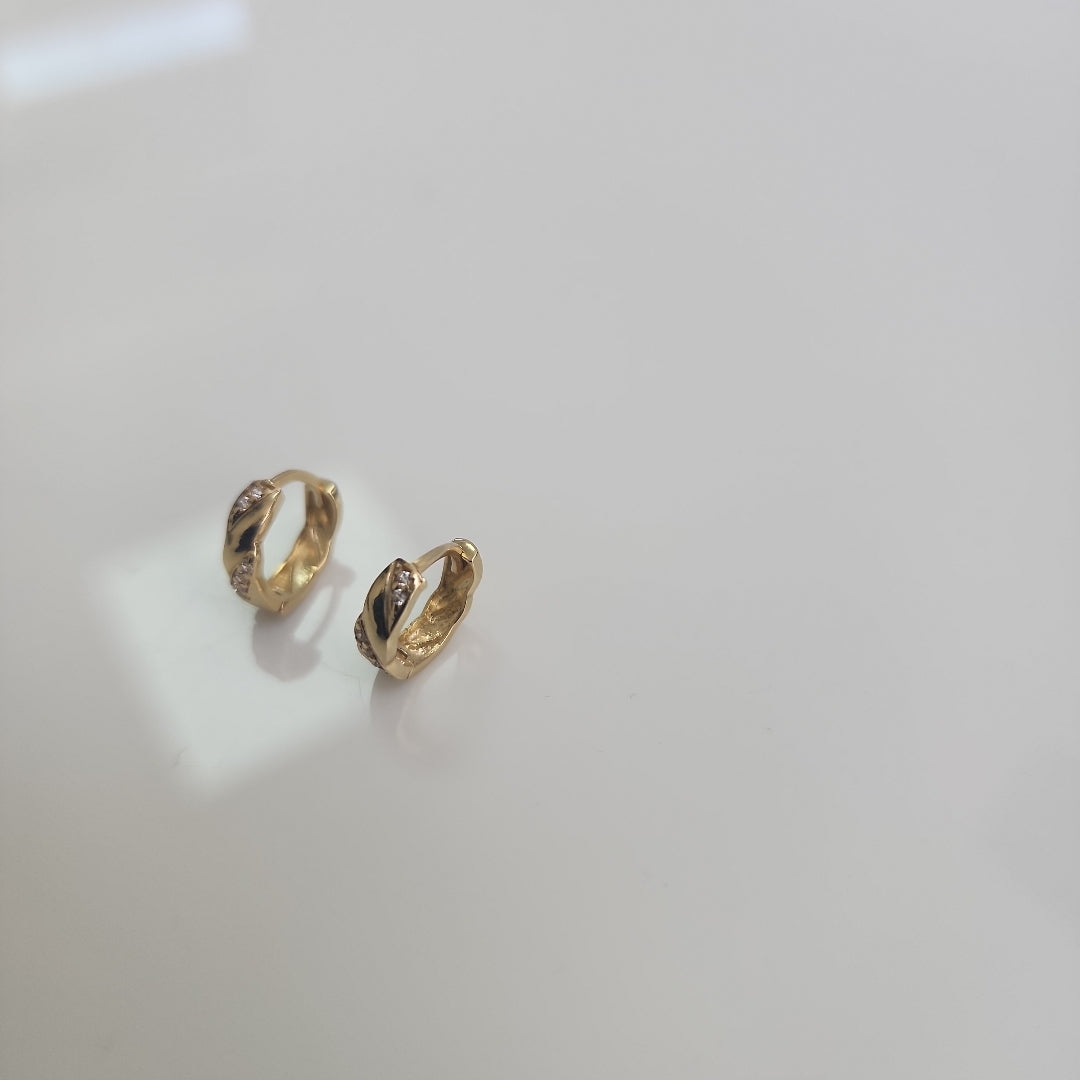 HUGGIES ORO 14K 1.7 (NUEVO)