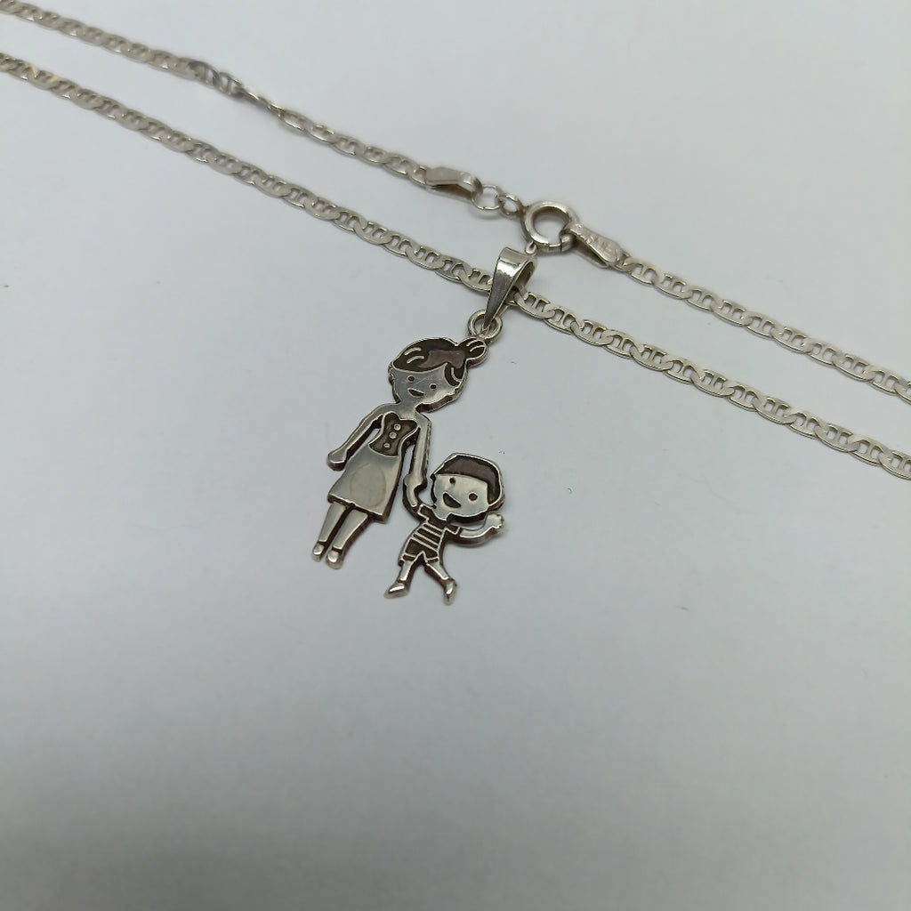 CADENA, DIJE PLATA 5.4 GRMS (SEMINUEVO)