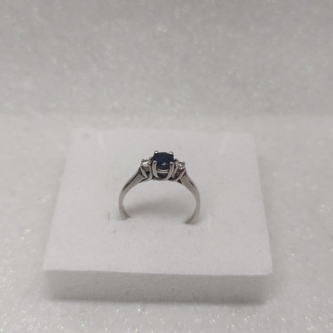 ANILLITO ORO BLANCO 14 K 2.8 GRMS (SEMINUEVO)