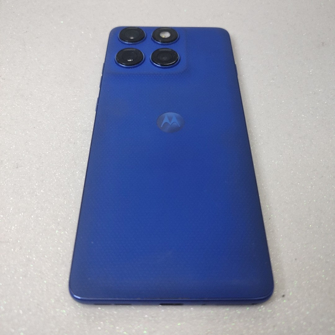 CELULAR MOTOROLA EDGE 60 PRO XT2507-1 (2025) 512 GB 12 GB RAM (SEMINUEVO)