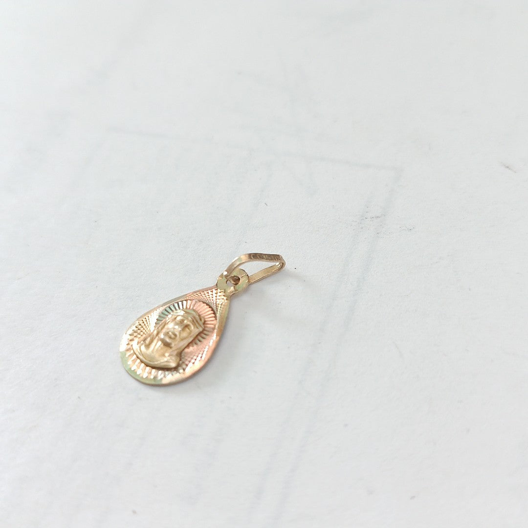 DIJE ORO 10 K 0.6 GRMS (SEMINUEVO)