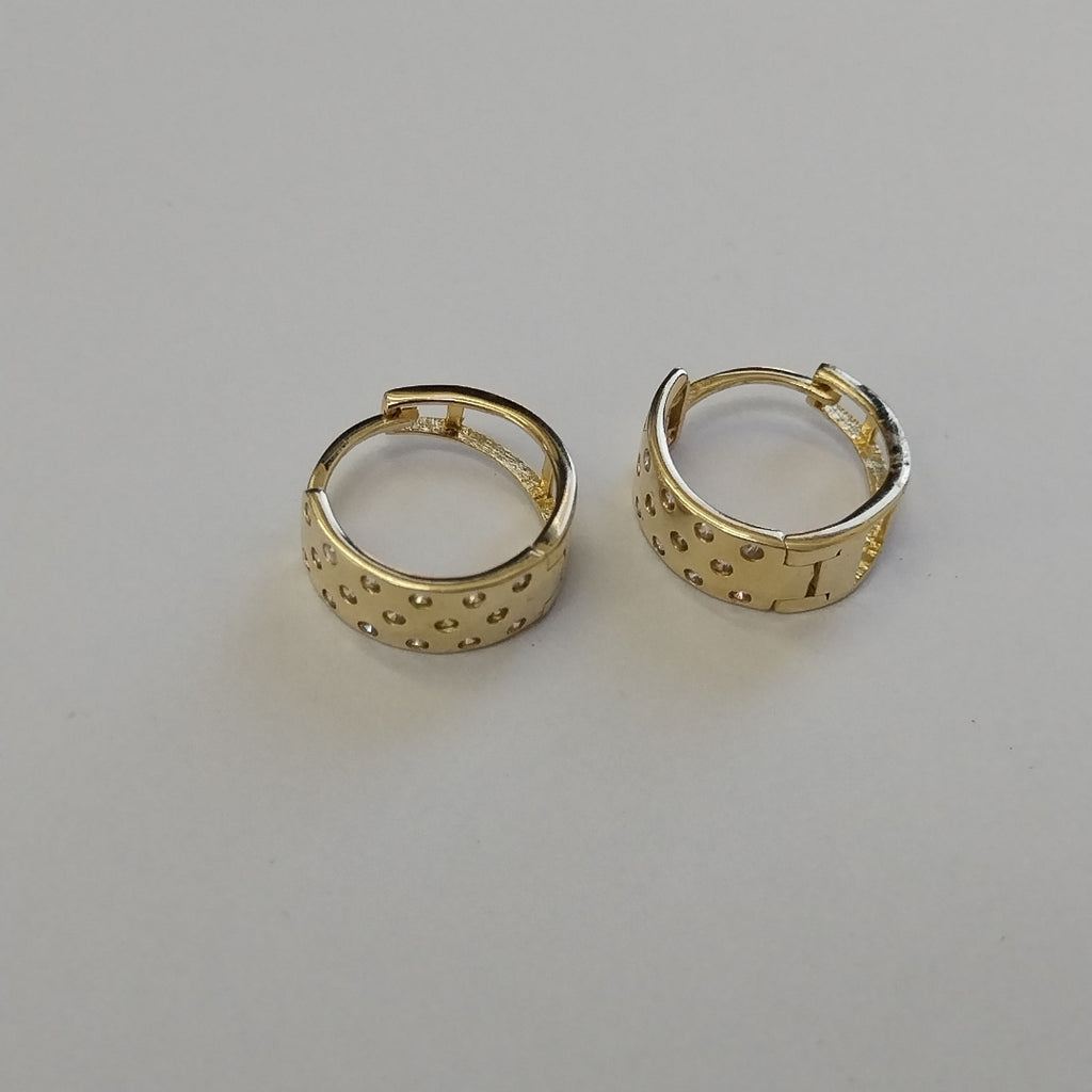 HUGGIES ORO 14K 2.6 (NUEVO)