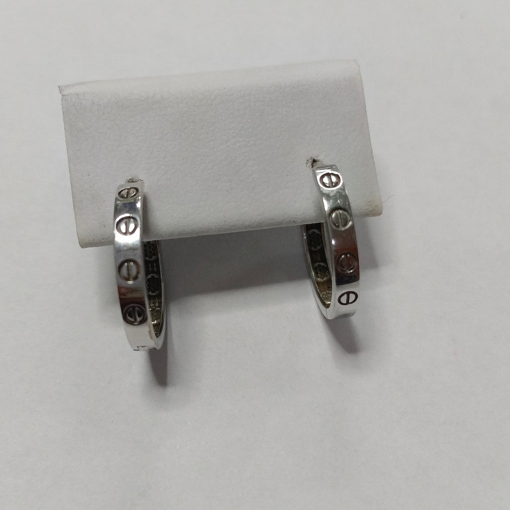 ARRACADAS PAR ORO BLANCO 14 K 2.8 GRMS (SEMINUEVO)