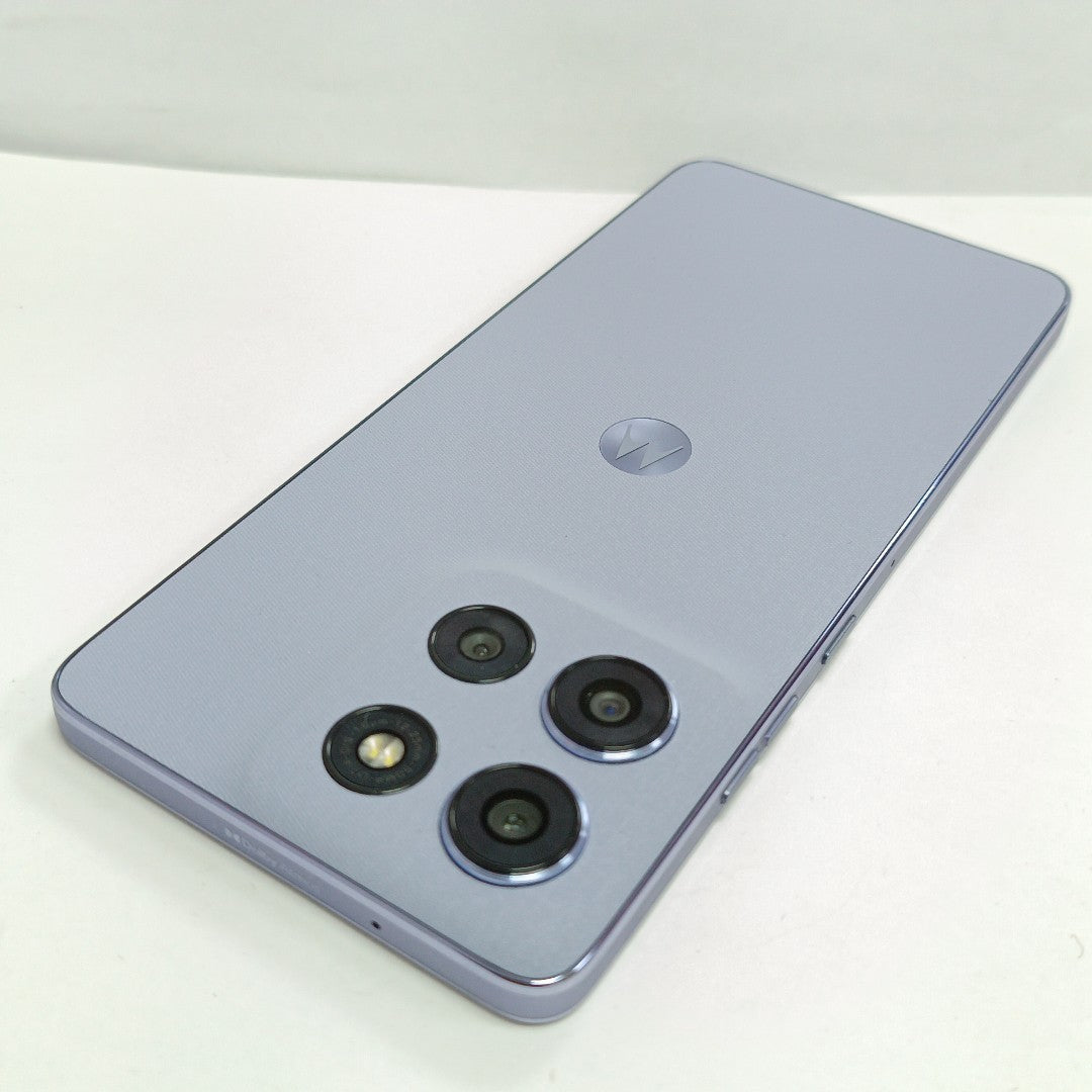 CELULAR MOTOROLA MOTO G86 XT2527-1 (2025) 256 GB 8 GB RAM (SEMINUEVO)