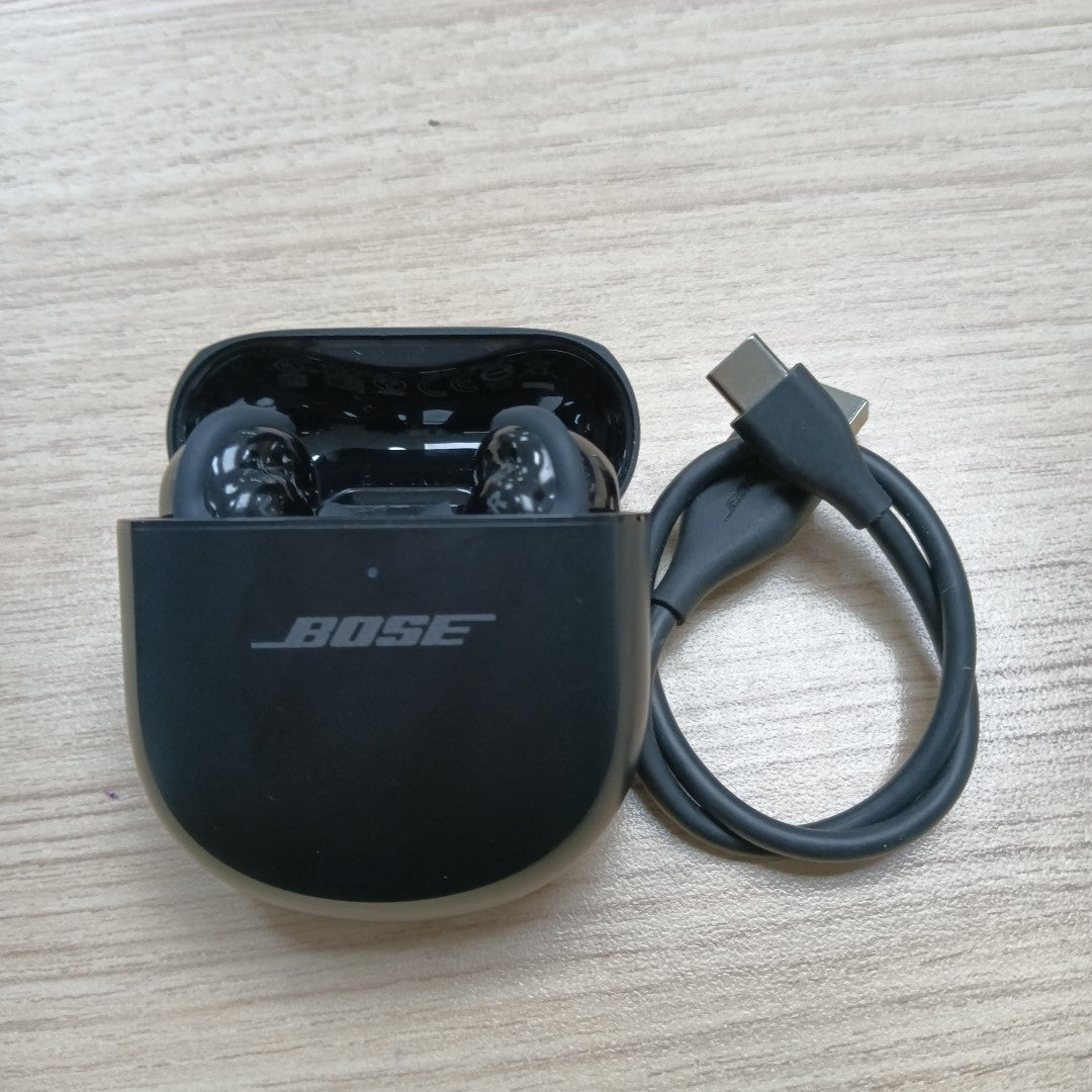 AUDIFONOS BOSE QUIETCOMFORT ULTRA INALAMBRICO IN EAR (SEMINUEVO)