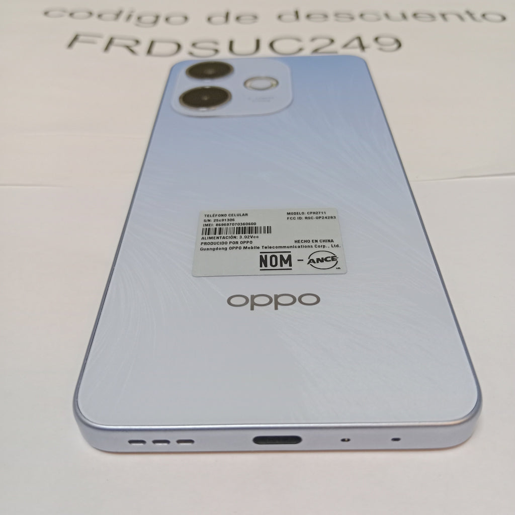 CELULAR OPPO  A5 PRO CPH2711 (2025) 256 GB 8 GB RAM (SEMINUEVO)