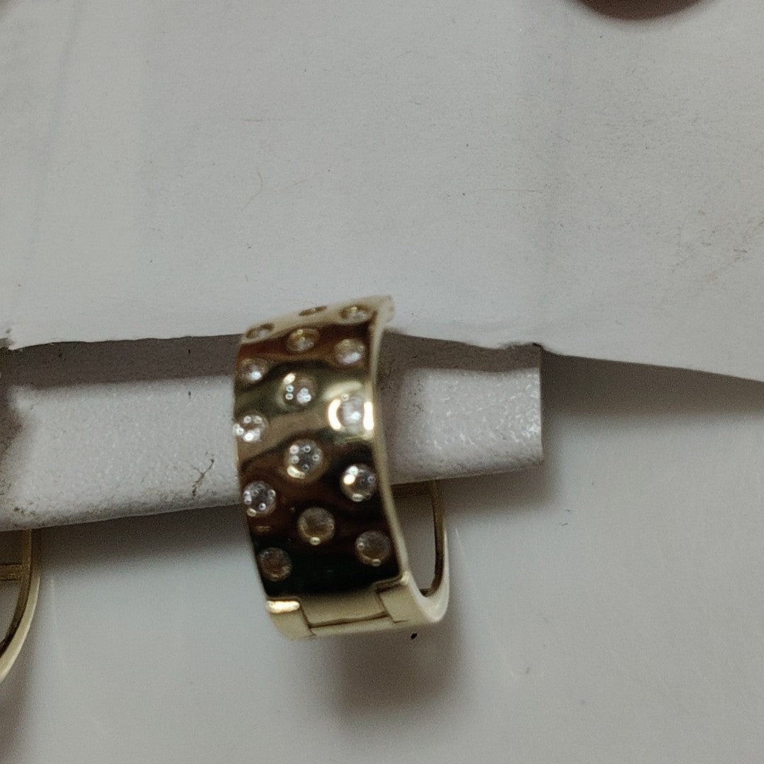 HUGGIES ORO 14K 2.6 (NUEVO)