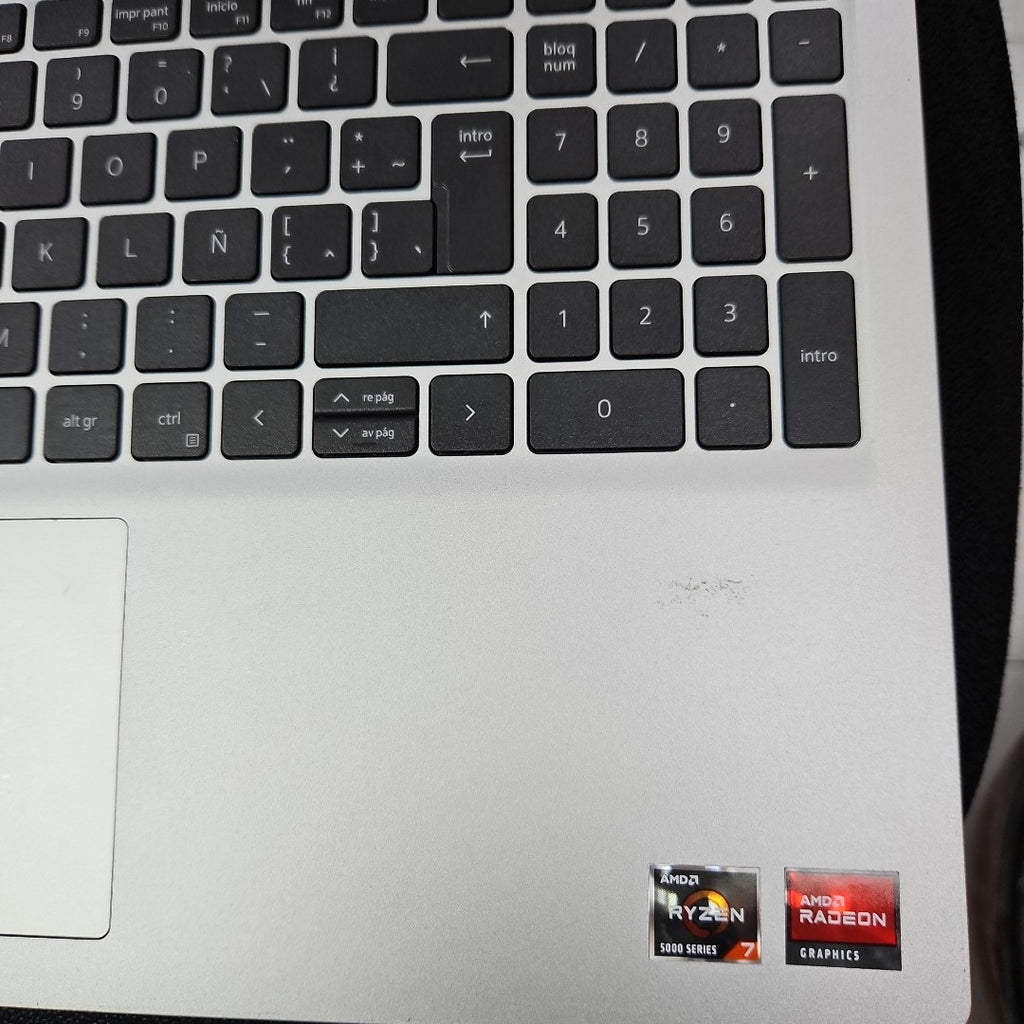 LAPTOP DELL INSPIRON 15 3525 (2023) 512 GB SSD 16 GB RAM (SEMINUEVO)