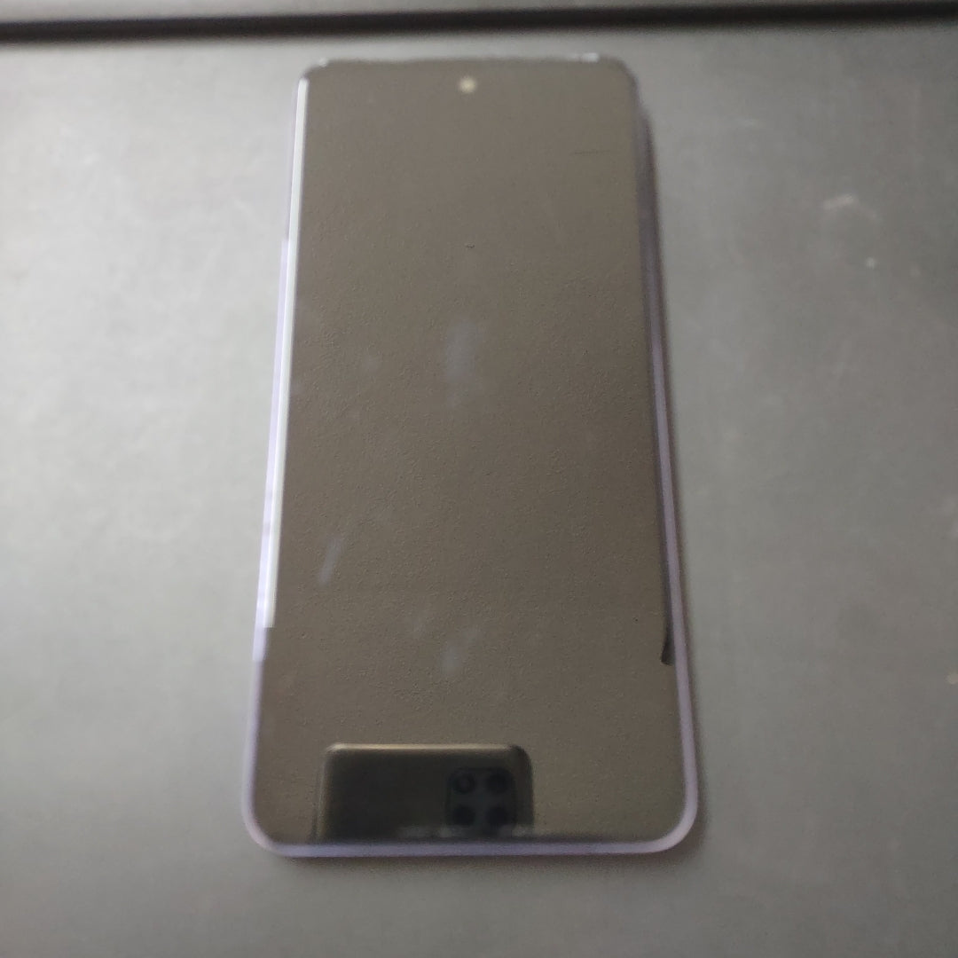 CELULAR OPPO  A80 5G CPH2639 (2024) 256 GB 8 GB RAM (SEMINUEVO)