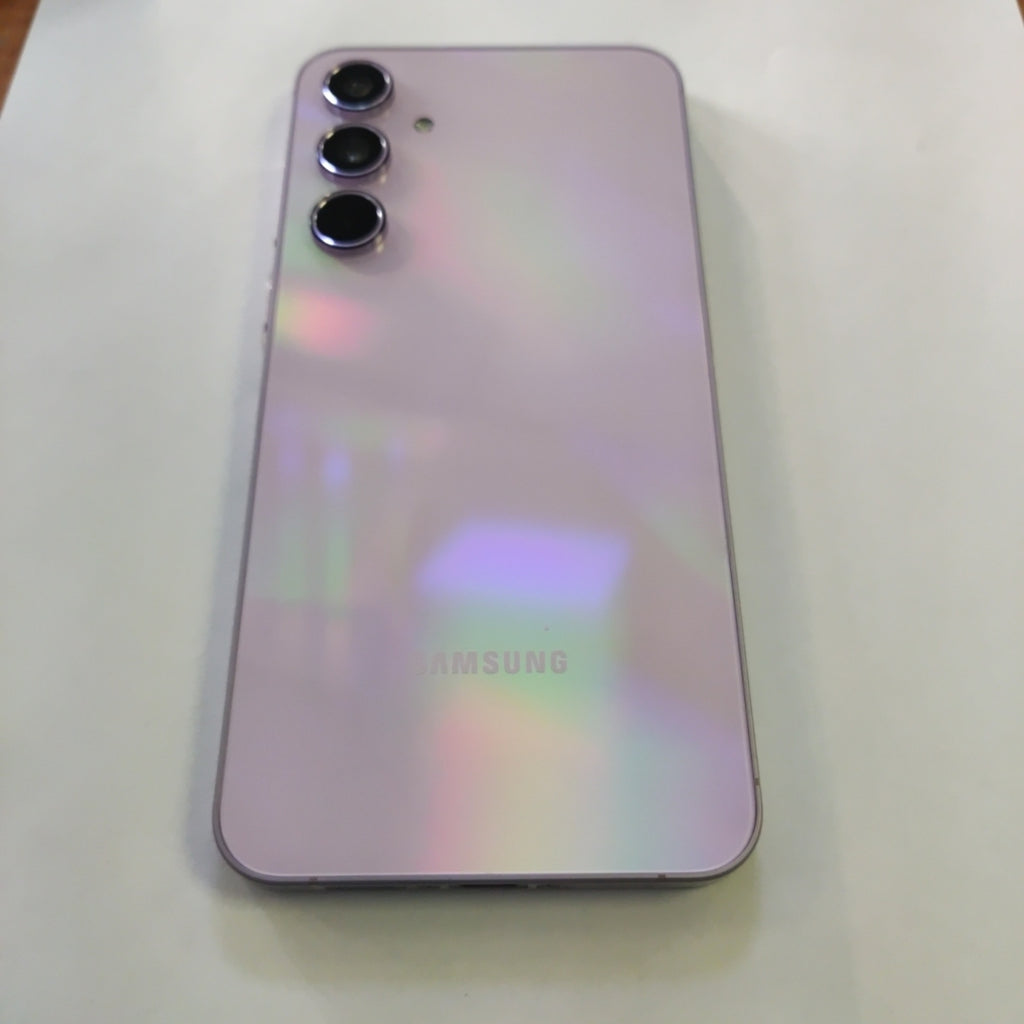 CELULAR SAMSUNG GALAXY A55 5G SM-A556E (2024) 128 GB 8 GB RAM (SEMINUEVO)