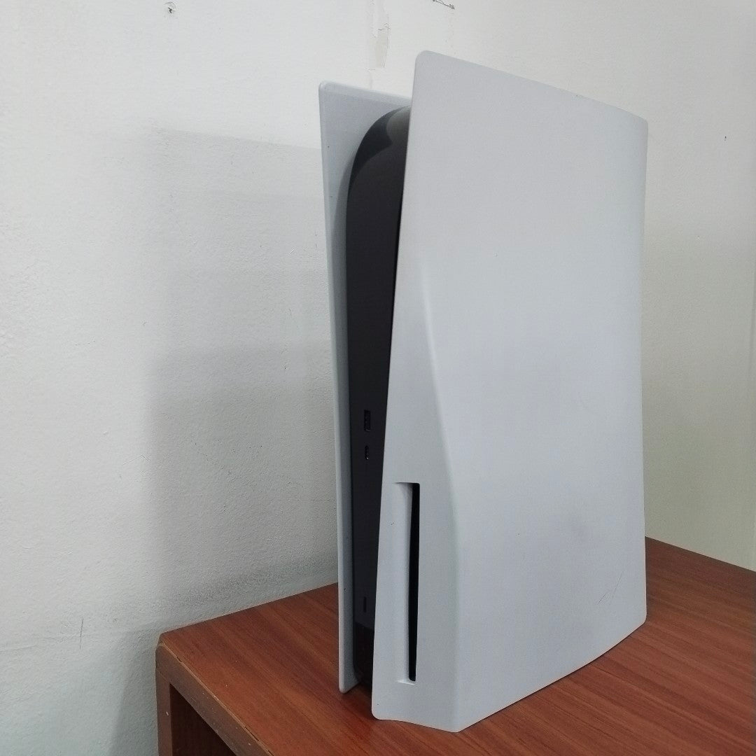 CONSOLA DE VIDEOJUEGO SONY PS5 825 SSD