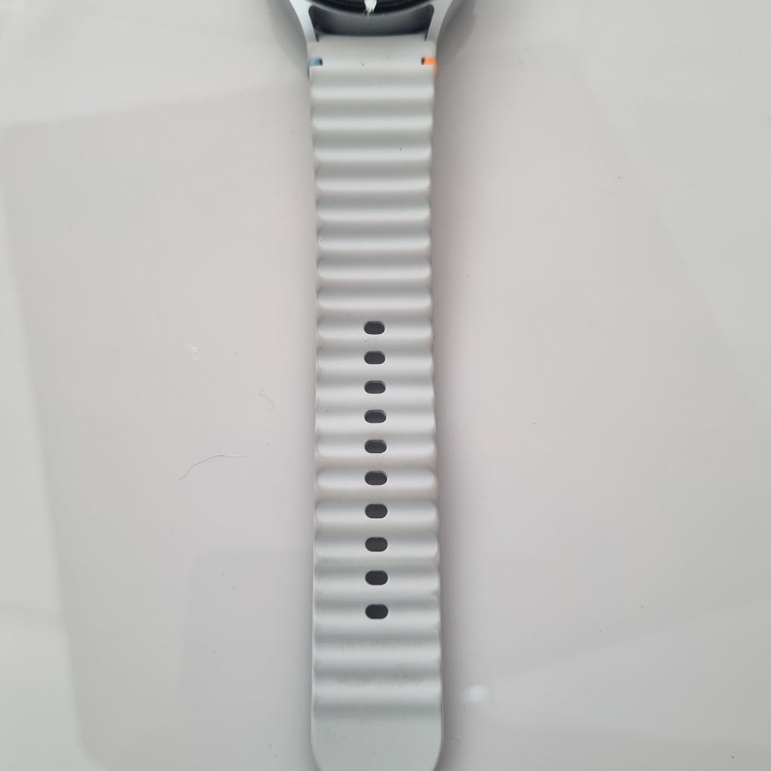 SMARTWATCH SAMSUNG GALAXY WATCH 7 SM-L310 44 MM GPS (SEMINUEVO)