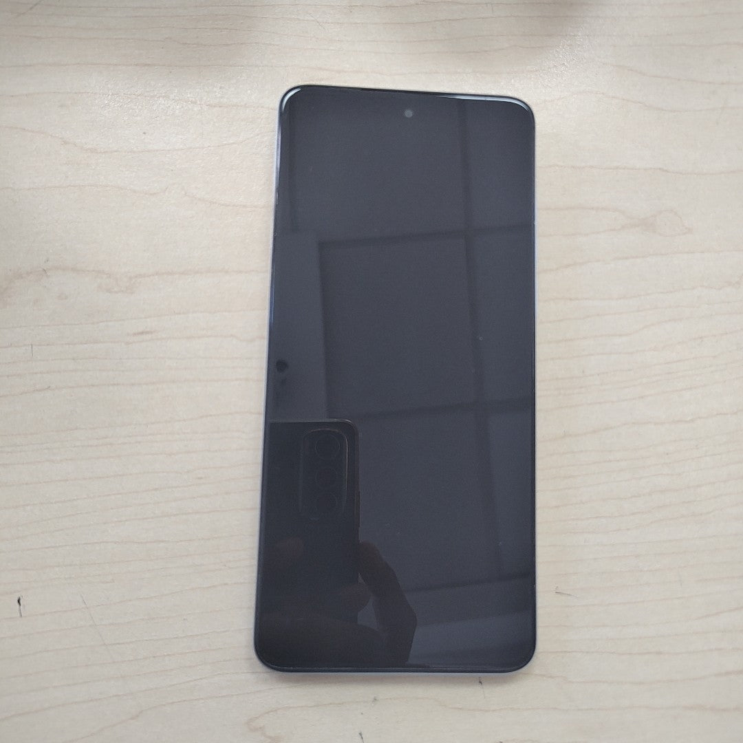 CELULAR MOTOROLA MOTO G84 XT2347-2 (2023) 256 GB 12 GB RAM (SEMINUEVO)