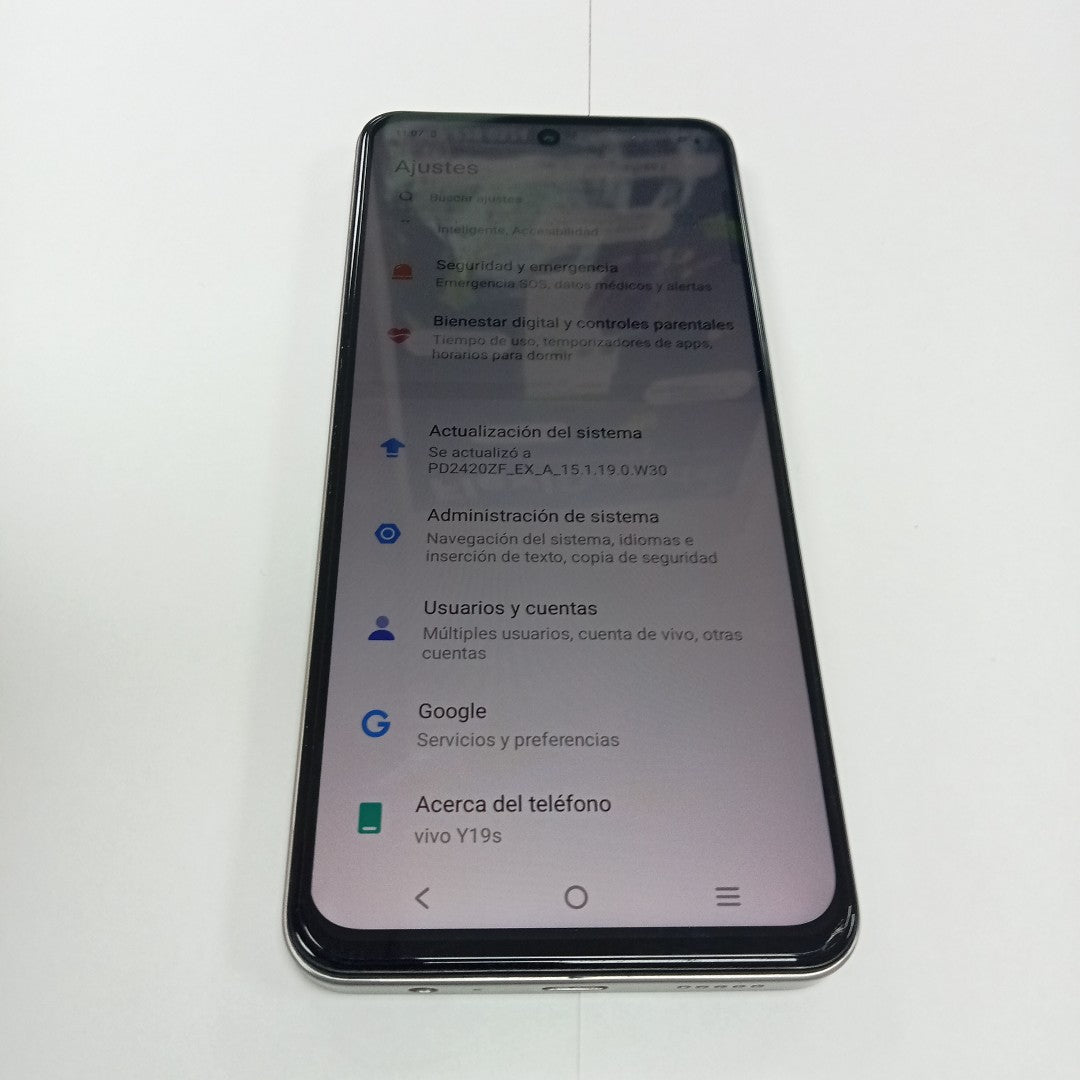 CELULAR VIVO Y19S V2419 (2024) 256 GB 8 GB RAM (SEMINUEVO)