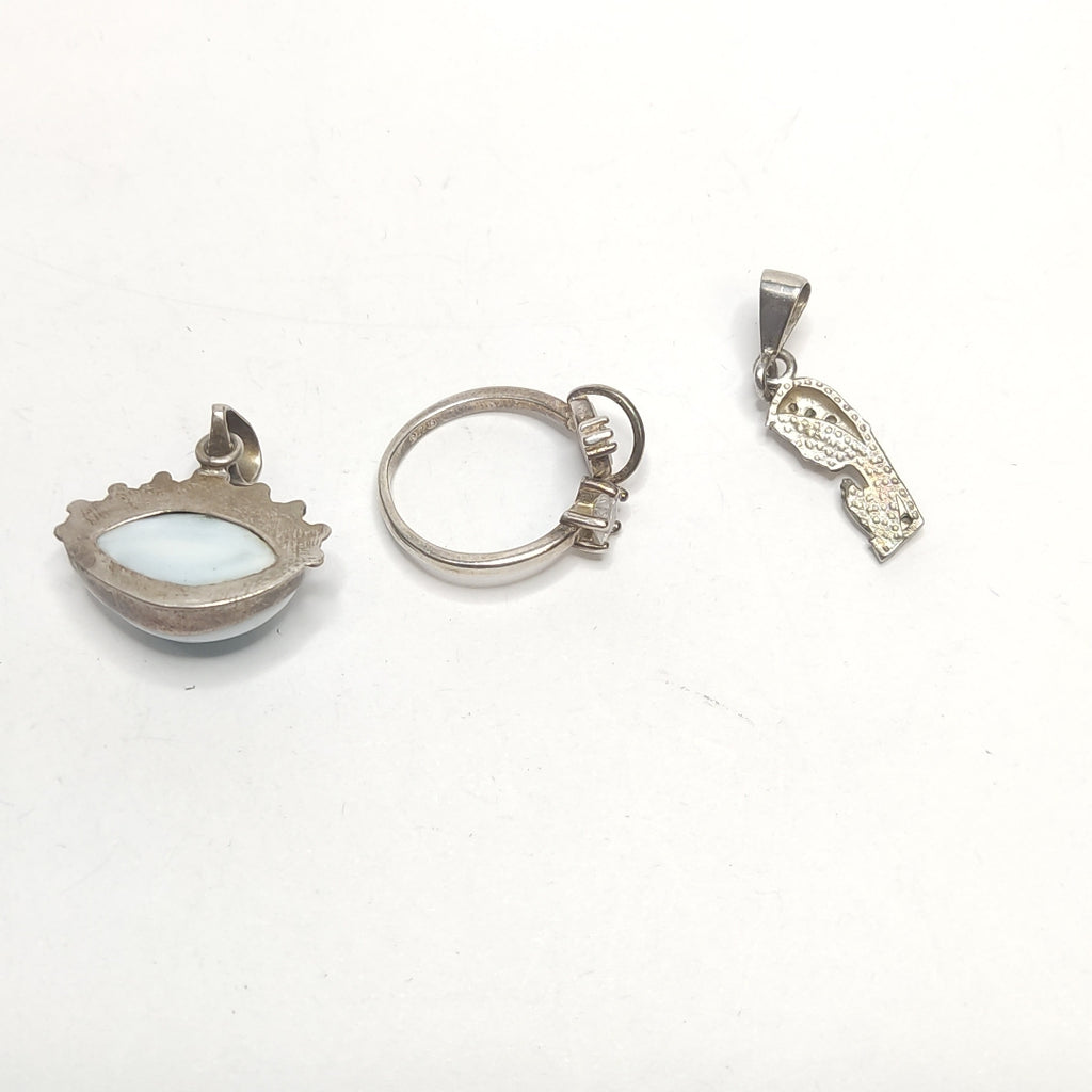 ANILLITO, DIJE PLATA 8.7 GRMS (SEMINUEVO)