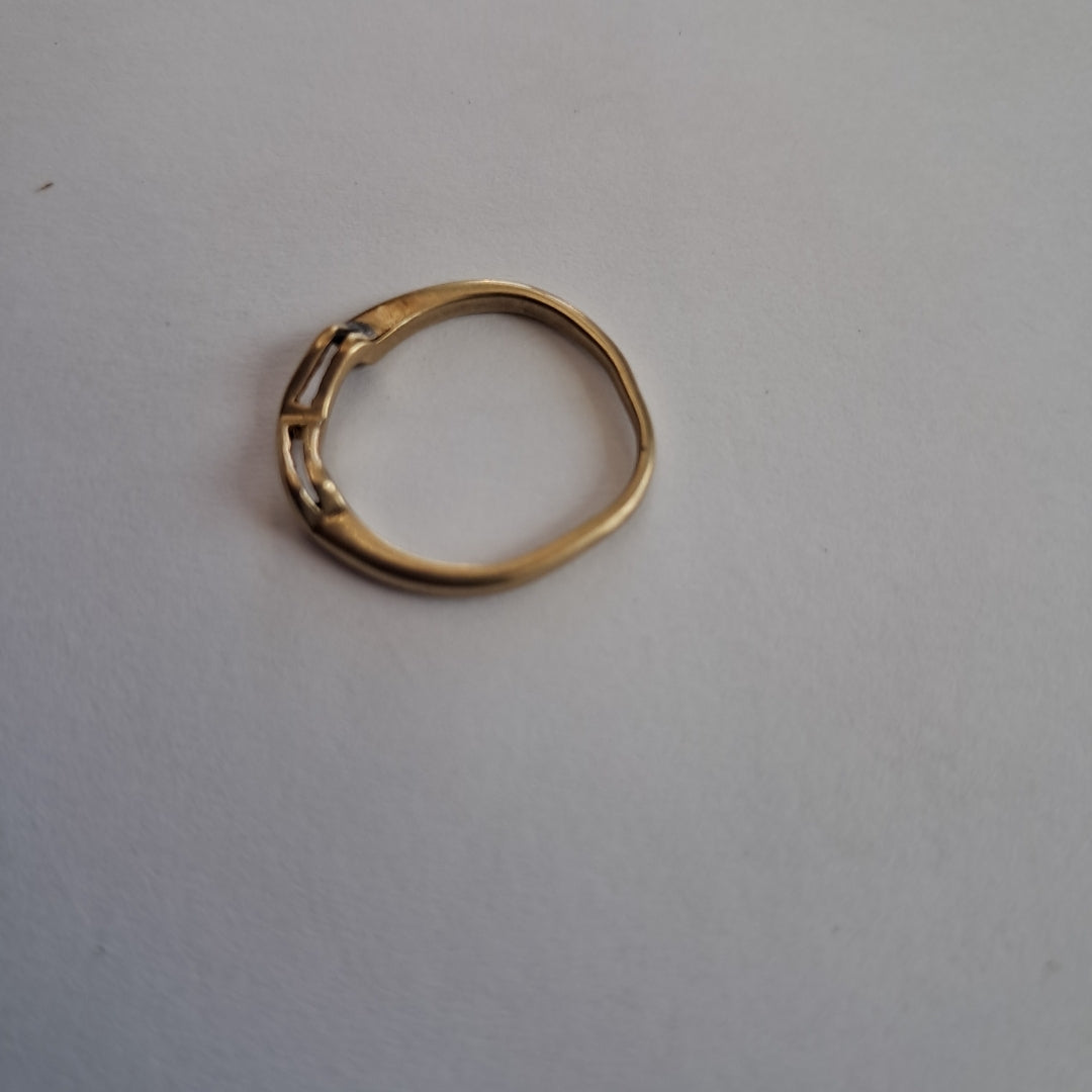 ANILLO ORO 10 K 1.6 GRMS (SEMINUEVO)