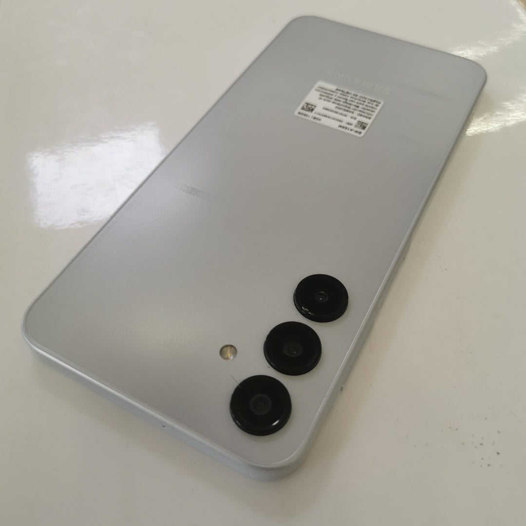CELULAR SAMSUNG GALAXY A16 SM-A165M (2024) 128 GB 4 GB RAM (SEMINUEVO)