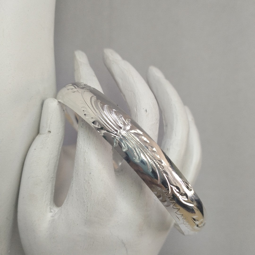 PULSERA RIGIDA PLATA 13.7 GRMS (SEMINUEVO)