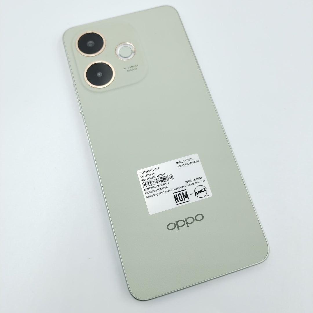 CELULAR OPPO  A5 PRO CPH2711 (2025) 256 GB 8 GB RAM (SEMINUEVO)