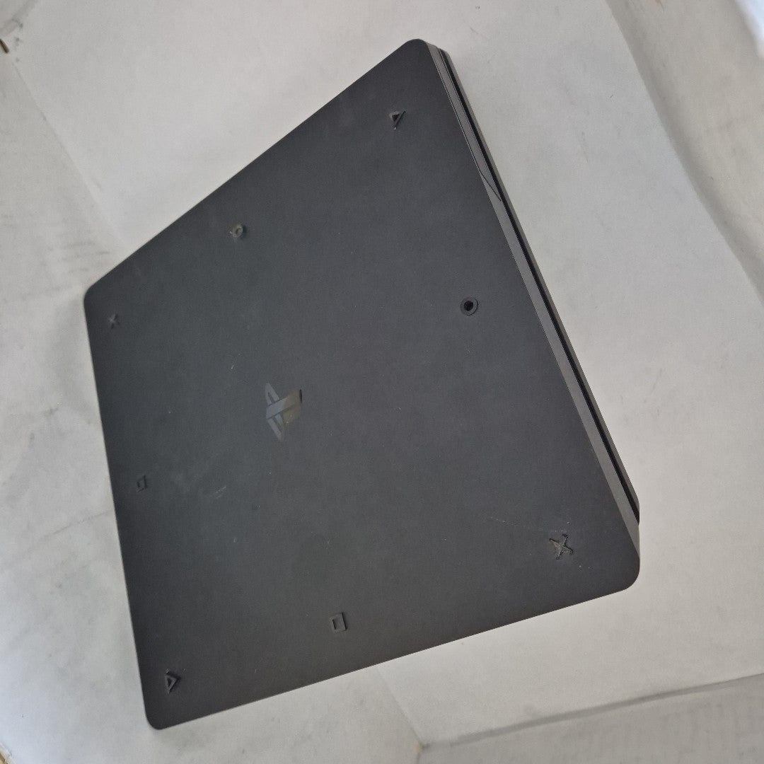 CONSOLA DE VIDEOJUEGO SONY PS4 SLIM 1 TB (SEMINUEVO)