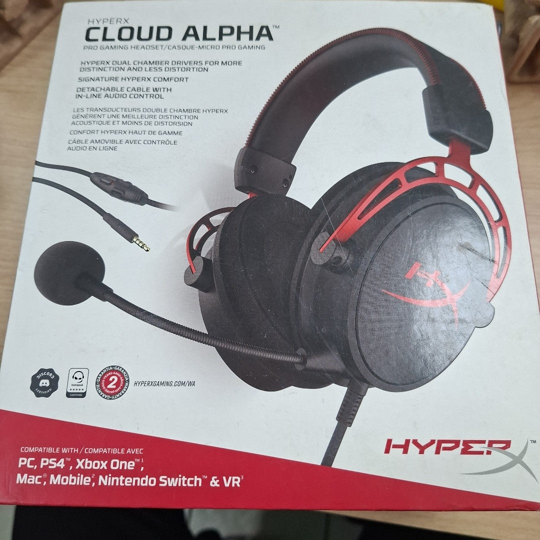 AUDIFONOS HYPERX CLOUD ALPHA HX-HSCA-RD ALAMBRICO OVER EAR (SEMINUEVO)