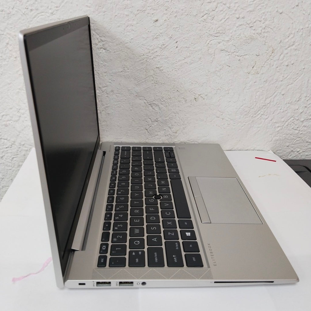 LAPTOP HP ELITEBOOK 855 G8 (2022) 256 GB SSD 16 GB RAM (SEMINUEVO)