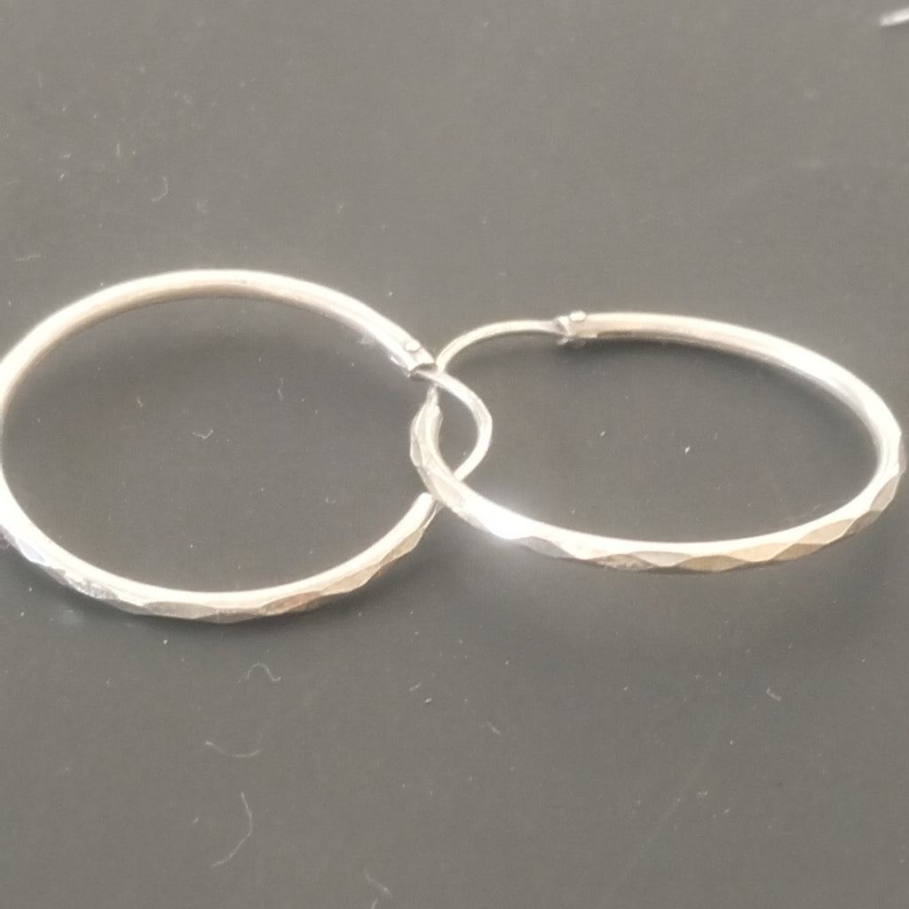 ARRACADAS PAR PLATA 2,30 GRMS (SEMINUEVO)