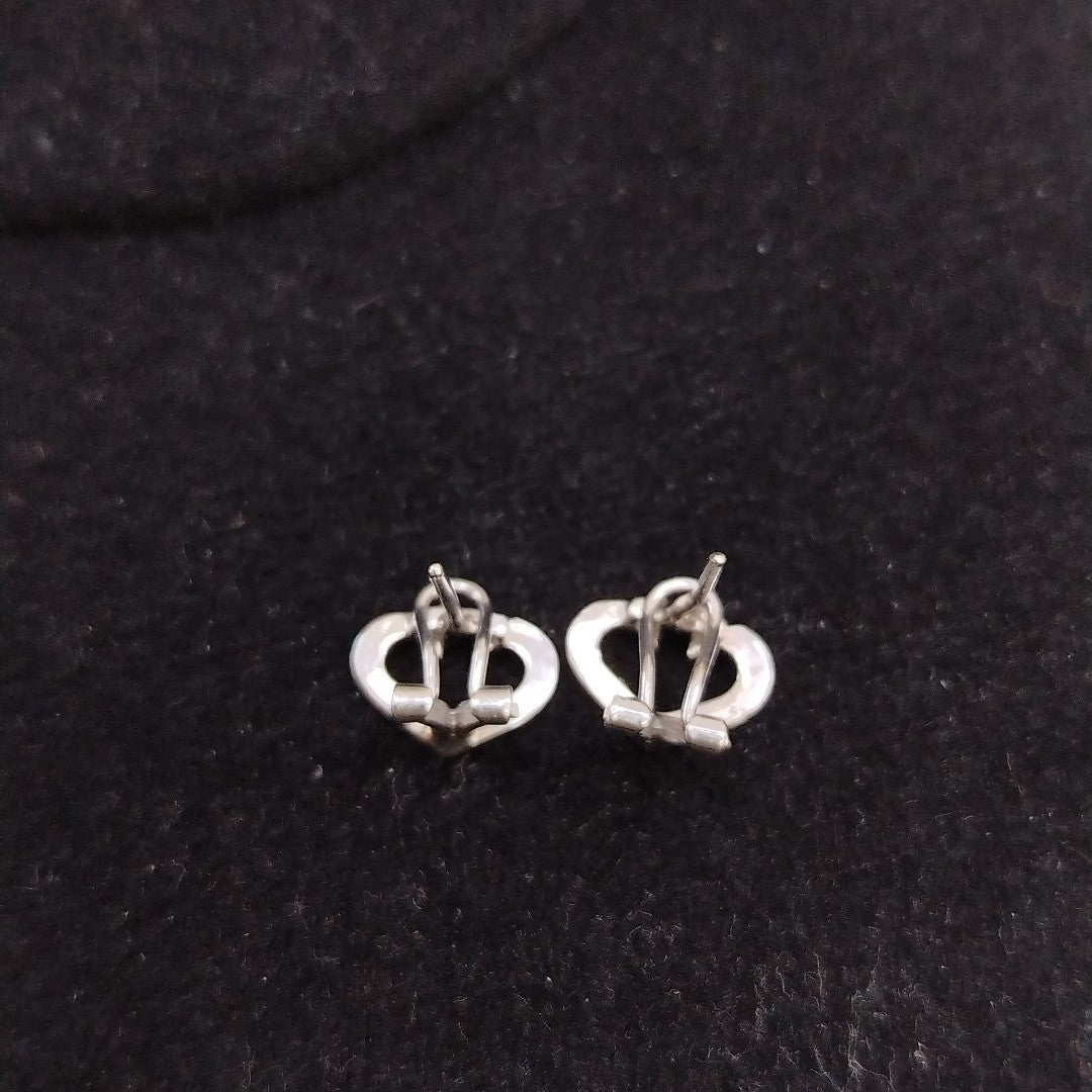 ARRACADAS PAR ORO BLANCO 14 K 2.6 GRMS (SEMINUEVO)