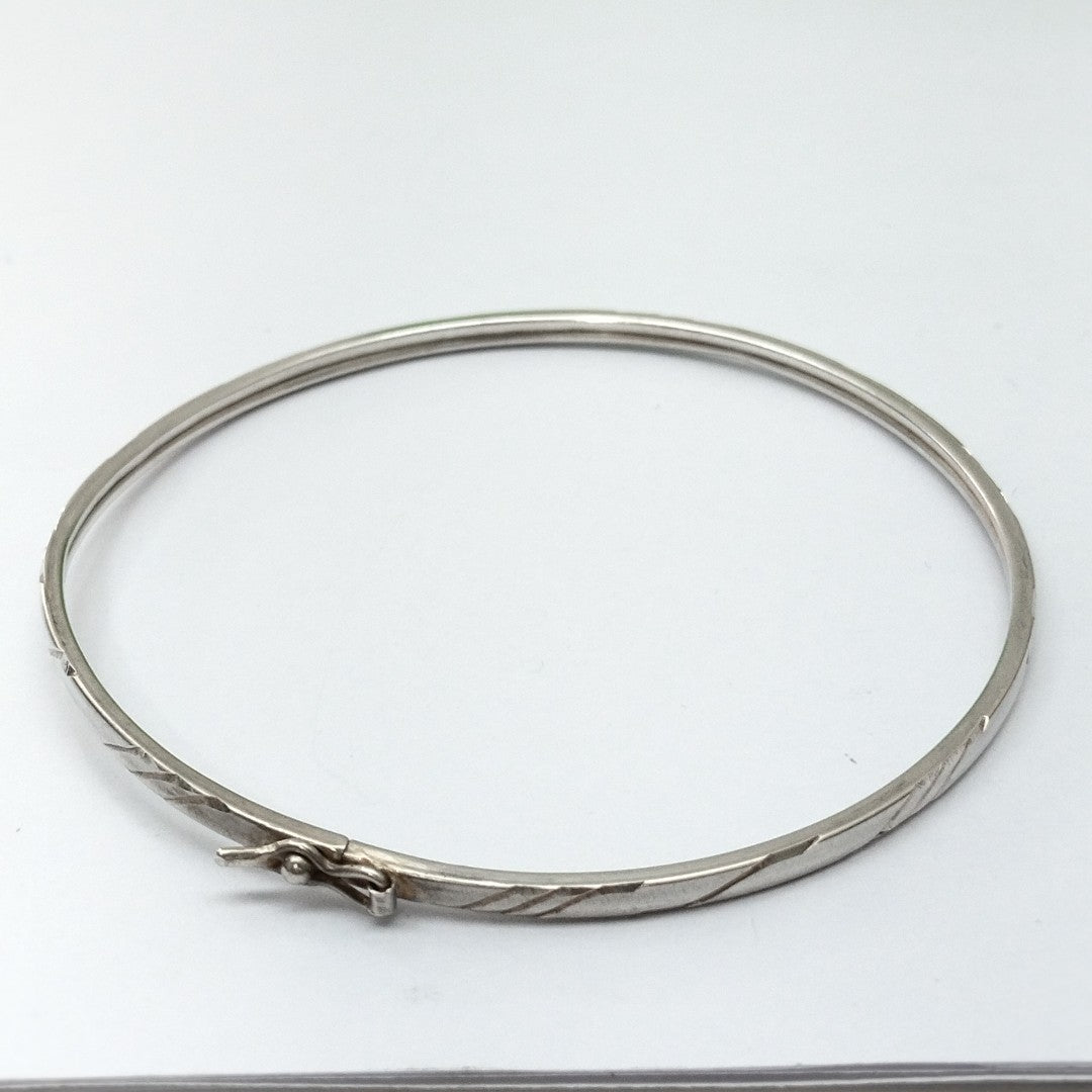 PULSERA RIGIDA PLATA 4,60 GRMS (SEMINUEVO)