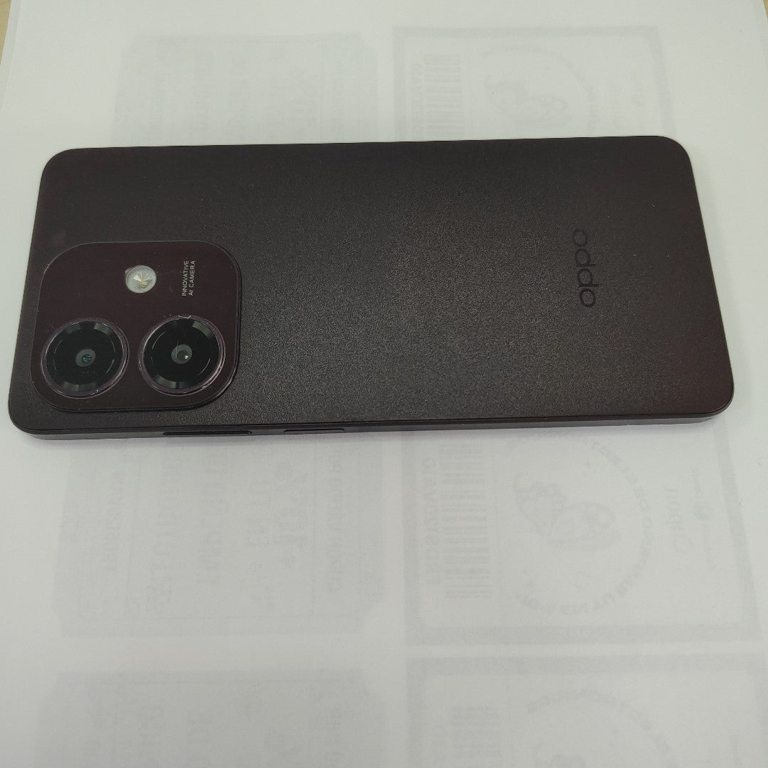 CELULAR OPPO  A40 CPH2669 (2024) 256 GB 4 GB RAM (SEMINUEVO)