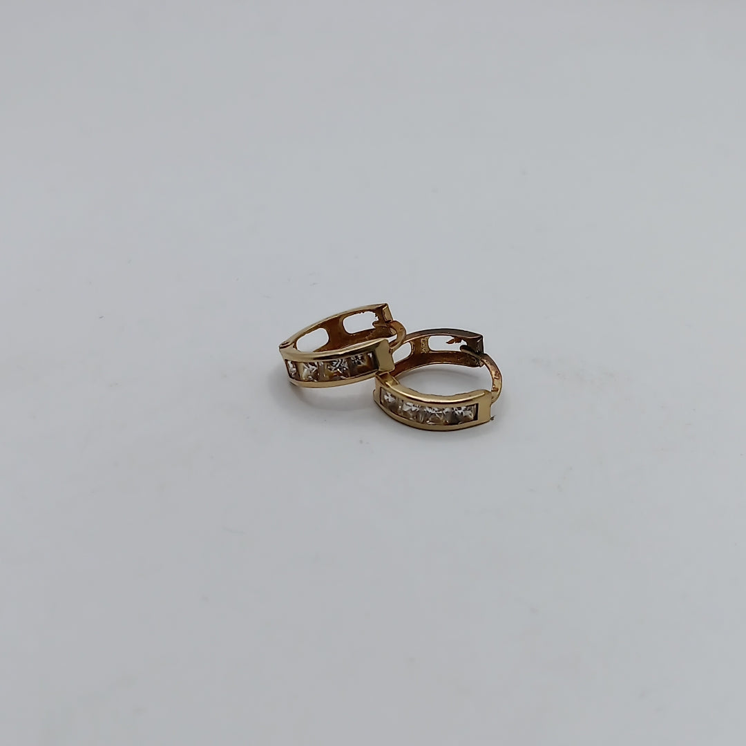 ARRACADAS PAR ORO 10 K 1.4 GRMS (SEMINUEVO)