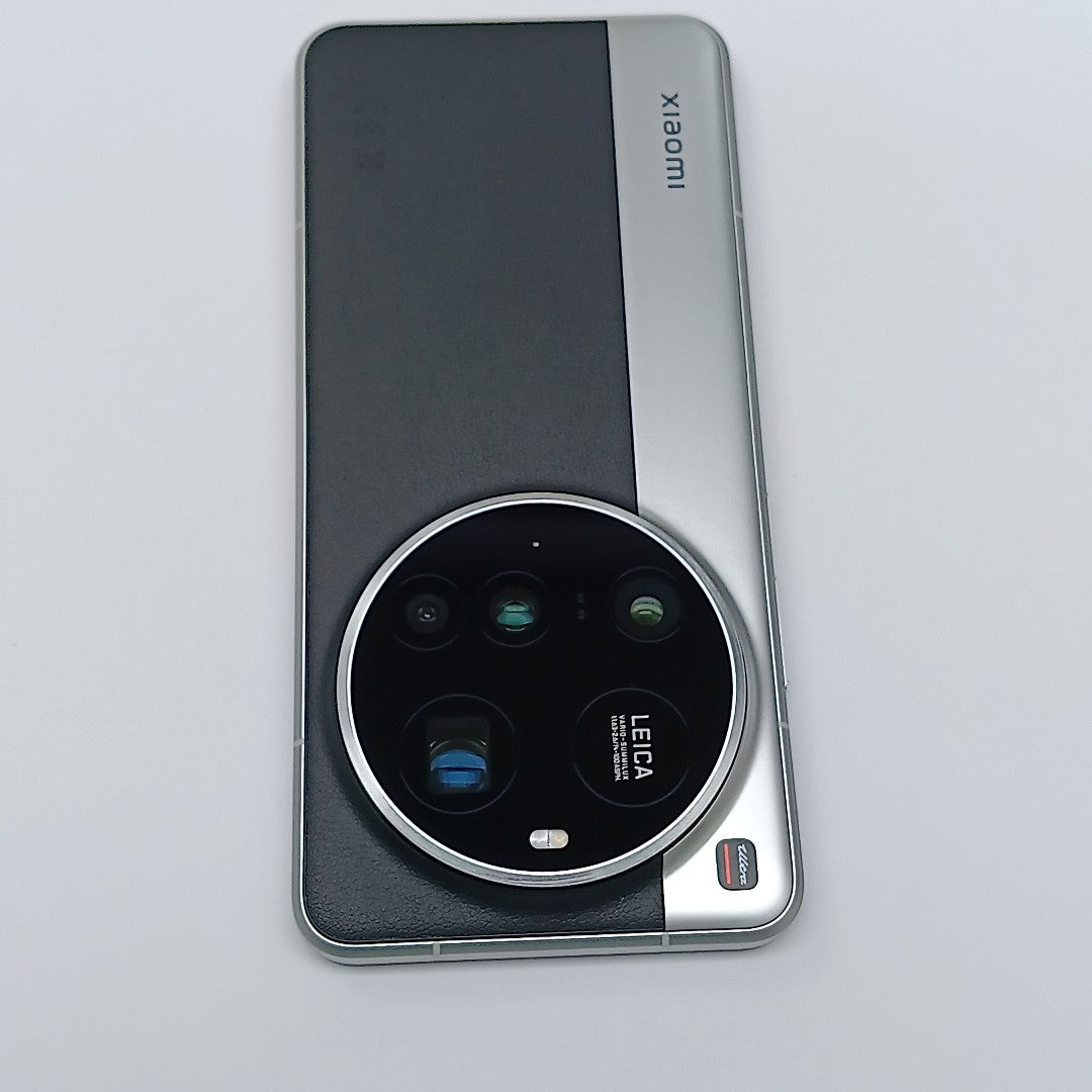 CELULAR XIAOMI 15 ULTRA 25010PN30G (2025) 512 GB 16 GB RAM (SEMINUEVO)