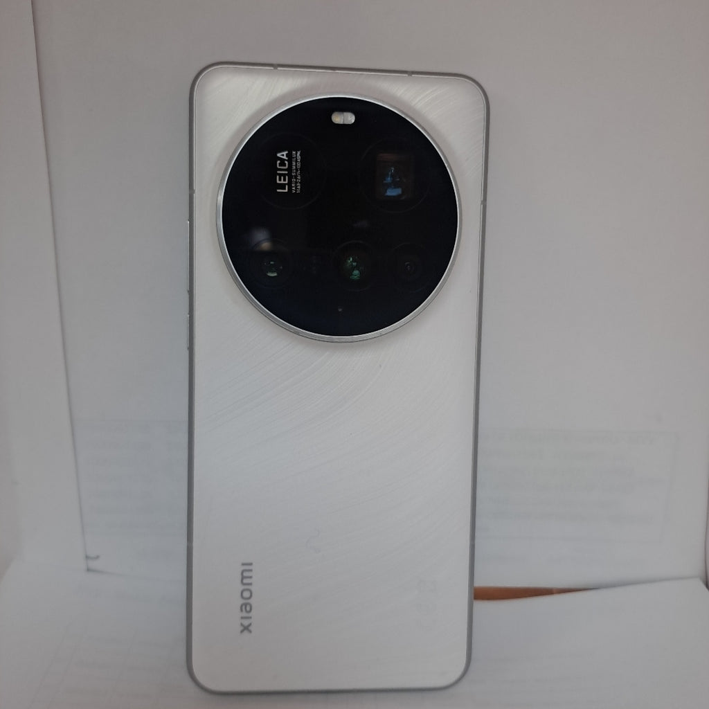 CELULAR XIAOMI 15 ULTRA 25010PN30G (2025) 512 GB 16 GB RAM (SEMINUEVO)